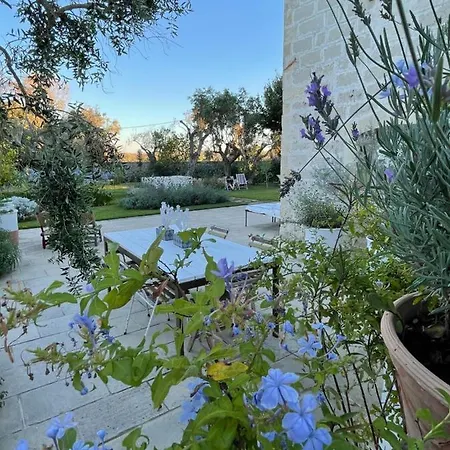 马塞里亚塔斯帕蒂旅馆 3* 孔卡斯普奇拉