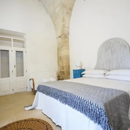 马塞里亚塔斯帕蒂旅馆